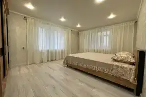 Uyutnaya v tsentre goroda s vidom na more Apartments, Derbent