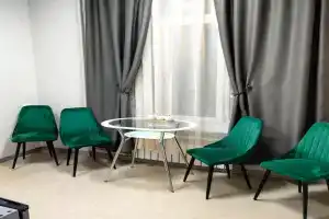Uyutnaya Apartments, Frjasino