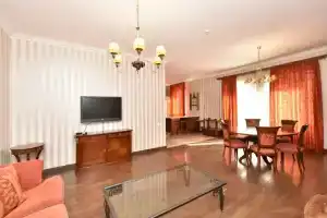 Shikarnaya Apartments, Yerevan