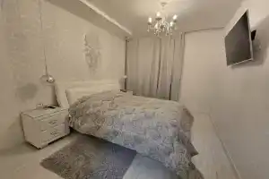 Svetlaya i uyutnaya dvushka dlya puteshestvennikov Apartments, Naryan-Mar