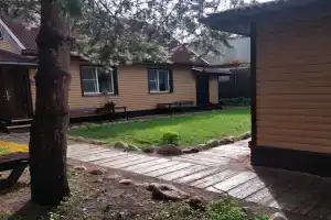 Uyutnyy Cottage, Petergof