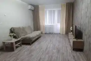 Chistaya uyutnaya r-n Kombinata Apartments, Gryazi