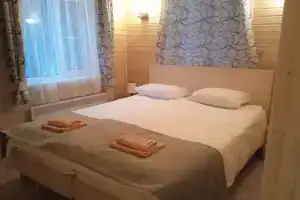 Domik s mangalnoy zonoy Cottage, Zaostrovye