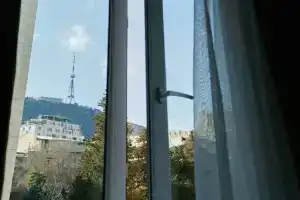 Loft na ploshchadi Svobody Apartments, Tbilisi