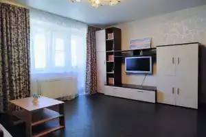 Komfortnaya s balkonom Apartments, Elektrostal