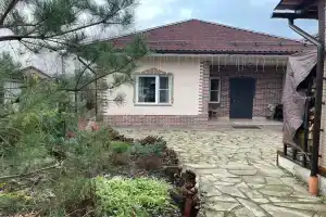 Dom s baney i basseynom Cottage, Krasnogorsk