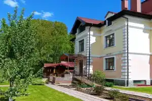 Dom dlya otdyha dushi i tela Cottage, Chekhov