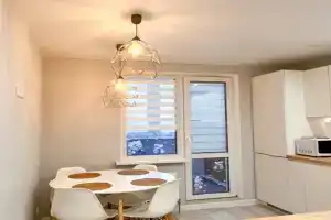 Lux-vid na ozero: svetlaya v novom dome Apartments, Dzerjinsk