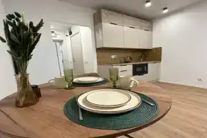 Studiya metro Salarevo s konditsionerom Apartments, Kartmazovo