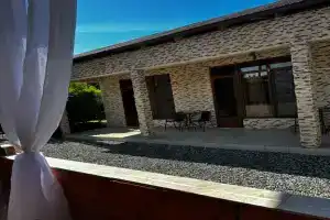 Trehmestnyy standart 3 Apartments, Alakhadzi