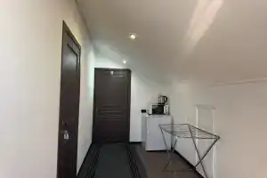 Mnogomestnyy smeshannyy nomer Pyatimestnyy ekonom Apartments, Mostovoye