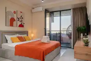 Sovremennaya studiya s panoramoy City Apartments, Tashkent
