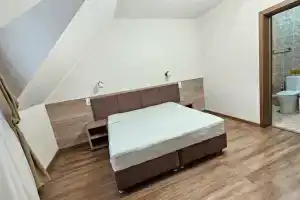 Dvuhmestnyy nomer s 2 otdelnymi krovatyami standart s vidom na more Apartments, Lazarevskoye