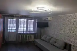 Uyutnaya odnokomnatnaya v spalnom rayone Apartments, Alchevsk