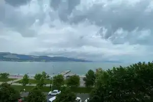 Shikarnaya na pervoy linii u morya Apartments, Novorossijsk