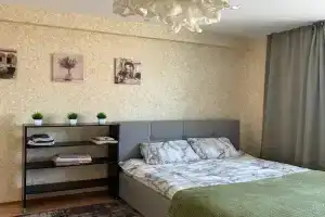Antichnaya Apartments, Kostova