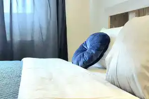 Novaya v Kirovskom rayone, ryadom -- zavod, otchyotnye dokumenty Apartments