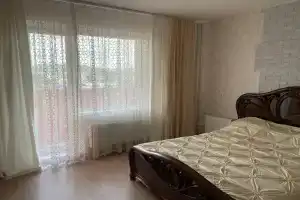 Uyutnaya Apartments, Satka