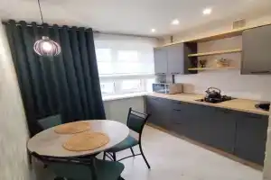 Stilnaya, uyutnaya, chistaya -studiya v tsentre goroda Apartments, Baranovichi