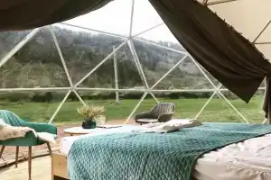 Kupolnyy Eho Glamping, Uznezya