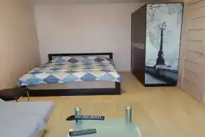 Uyutnaya v tsentre, novyy mkr Apartments, Mariupol