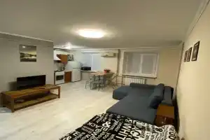 v tsentre goroda Apartments, Mariupol