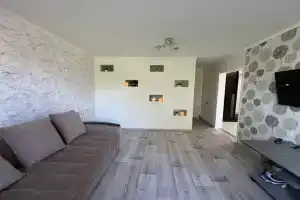 Svetlaya, uyutnaya v tsentre s gazovym kotlom Apartments, Sibay