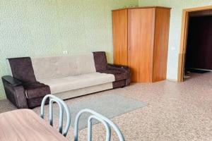 Studiya ryadom TTs Oazis plaza Apartments
