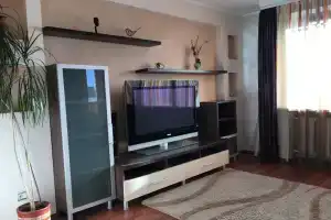 Uyutnaya dvushka v tsentre goroda s vidom na ledovyy dvorets Apartments, Navapolatsk