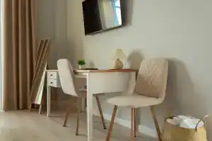 Apartamenty Terrasa, gde poyut tsikady, Ashe