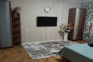 2-komnatnaya Apartments, Pevek