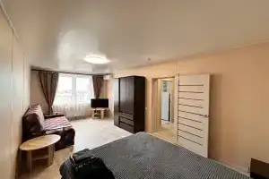 s novym remontom Apartments, Mariupol