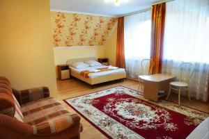 Chetyryohmestnyy nomer s vidom na more Apartments, Yeysk