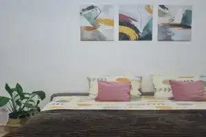 Studiya s vidom vid na gorod i les Apartments, Gavrikovo