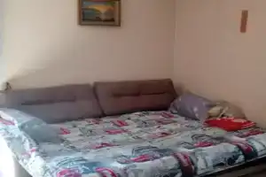 Apartament naoy kose, Baltiysk