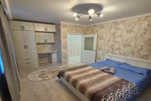 Apartament s vidom na gory, Almaty