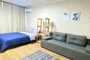 s konditsionerom v tsentre goroda Apartments, Kostova