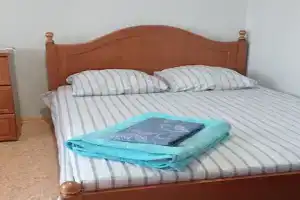 Uyutnaya chistaya v tsentre goroda Apartments, Mariupol
