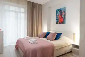 Uyutnye apartament v topovom komplekse, Tbilisi