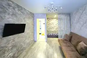 Apartamenty s shikarnym vidom na gorod