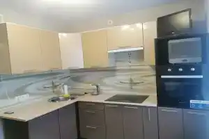 Uyutnaya s shikarnym vidom na reku Amur Apartments