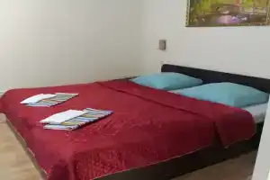 1-komnatnaya Apartments, Vologda