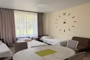 Tryohmestnyy nomer trehmestnyy ekonom Apartments, Bryansk