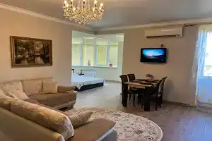 Uyutnaya studiya ryadom s morem Apartments, Makhachkala