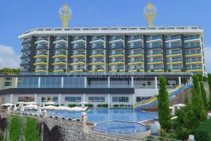 Odin iz samyh komfortnyh zhilyh kompleksov Alanii Konak Premium Apartments, Alanya