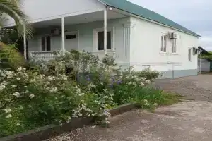Uyutnyy dom u morya v Abhazii Cottage, Alakhadzi