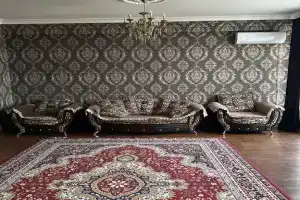 Apartamenty s vidom na more i na gory, Derbent