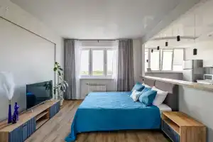 Prostornaya studiya s chudesnym vidom na rechku Apartments, Ivanteyevka