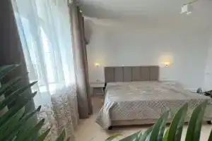 1-komnatnaya v tsentre, u morya Apartments, Berdyansk