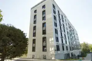 v novostroyke s vidom na more i park Apartments, Mariupol